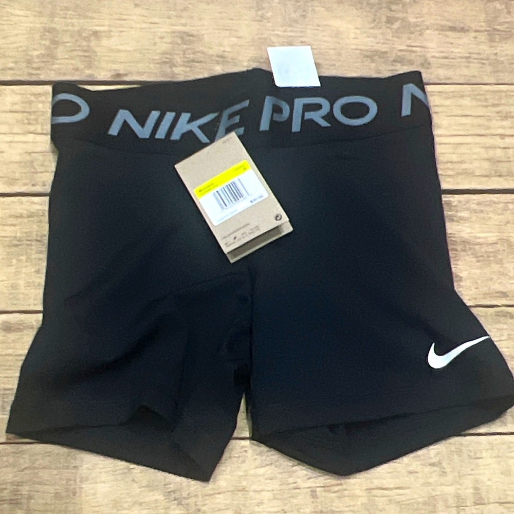 Nike Pro Women's Black Biker Compression Shorts Size S Elastic Waist Stretch